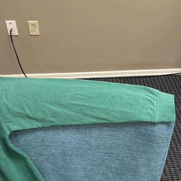 RVCA Green Hoodie, Size S - Picture 9 of 9